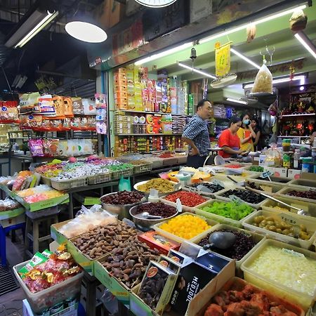 Hidden Dragon V Yaowarat Road Lägenhet Bangkok Exteriör bild